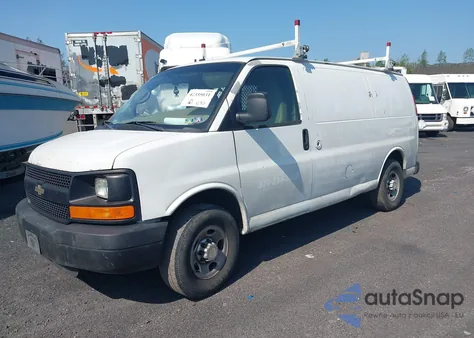 2011 Chevrolet Express 2500 Work Van из США, поврежденный, VIN 1GCWGFCAXB1170313